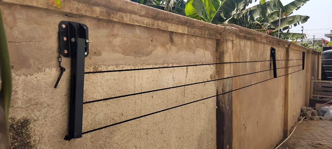 Downward-folding drying line — 3 lines, 3 poles